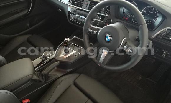 Acheter Occasion Voiture BMW 1er Rouge à Windhoek, Namibie Acheter Occasion Voiture BMW 1er Rouge à Windhoek, Namibie