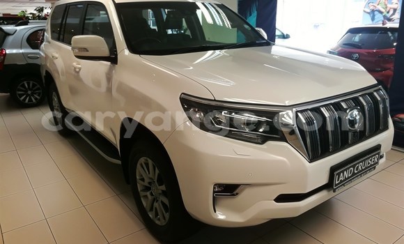 Buy Used Toyota Prado White Car in Bethanien in Karas Buy Used Toyota Prado White Car in Bethanien in Karas