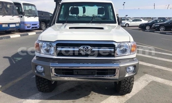 Buy Used Toyota Land Cruiser White Car in Windhoek in Namibia Buy Used Toyota Land Cruiser White Car in Windhoek in Namibia