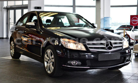 Acheter Occasion Voiture Mercedes-Benz C–Class Noir à Windhoek, Namibie Acheter Occasion Voiture Mercedes-Benz C–Class Noir à Windhoek, Namibie