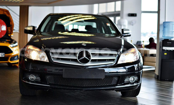 Acheter Occasion Voiture Mercedes-Benz C–Class Noir à Windhoek, Namibie Acheter Occasion Voiture Mercedes-Benz C–Class Noir à Windhoek, Namibie