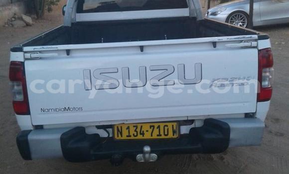 Acheter Occasion Voiture Isuzu D–MAX Noir à Windhoek, Namibie Acheter Occasion Voiture Isuzu D–MAX Noir à Windhoek, Namibie