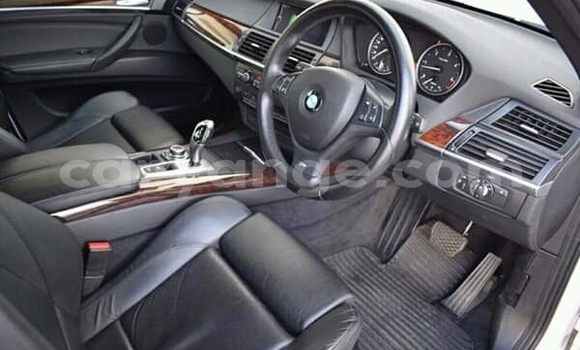 Acheter Occasion Voiture BMW X5 Blanc à Windhoek, Namibie Acheter Occasion Voiture BMW X5 Blanc à Windhoek, Namibie