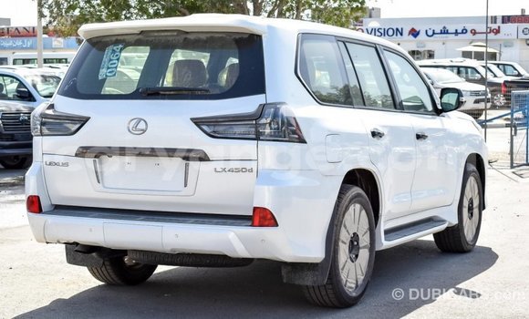 Acheter Import Voiture Lexus LX Blanc à Import - Dubai, Namibie Acheter Import Voiture Lexus LX Blanc à Import - Dubai, Namibie