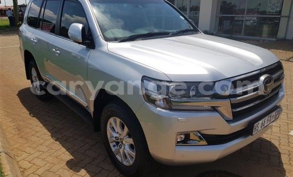 Buy Used Toyota Land Cruiser White Car in Bethanien in Karas Buy Used Toyota Land Cruiser White Car in Bethanien in Karas