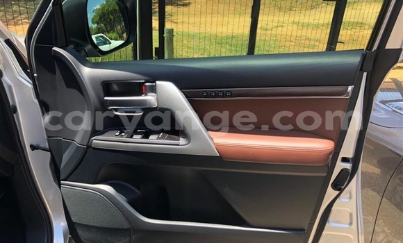 Buy Used Toyota Land Cruiser White Car in Bethanien in Karas Buy Used Toyota Land Cruiser White Car in Bethanien in Karas