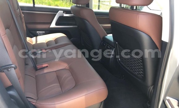 Buy Used Toyota Land Cruiser White Car in Bethanien in Karas Buy Used Toyota Land Cruiser White Car in Bethanien in Karas