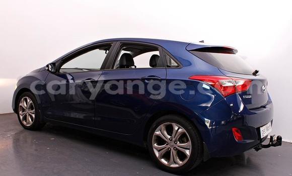 Acheter Occasion Voiture Hyundai I30 Bleu à Grootfontein, Namibie Acheter Occasion Voiture Hyundai I30 Bleu à Grootfontein, Namibie