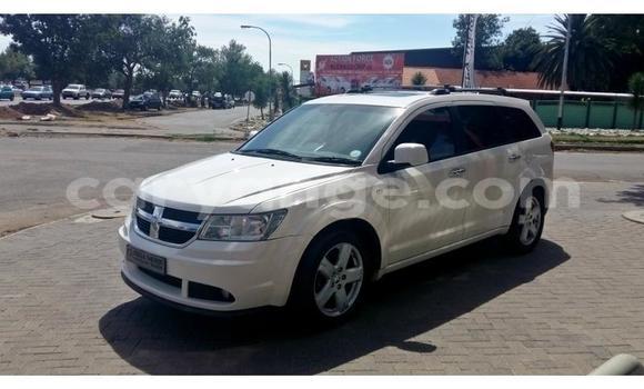 Buy Used Dodge Journey White Car in Grootfontein in Namibia Buy Used Dodge Journey White Car in Grootfontein in Namibia