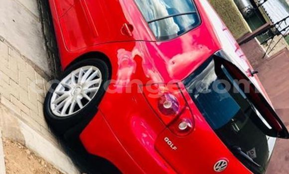 Acheter Occasion Voiture Volkswagen Golf Rouge à Windhoek, Namibie Acheter Occasion Voiture Volkswagen Golf Rouge à Windhoek, Namibie
