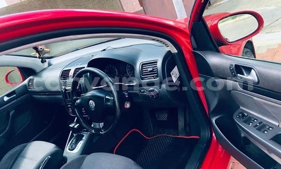 Acheter Occasion Voiture Volkswagen Golf Rouge à Windhoek, Namibie Acheter Occasion Voiture Volkswagen Golf Rouge à Windhoek, Namibie