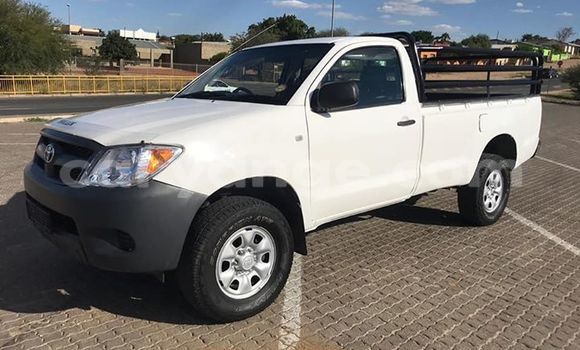 Acheter Occasion Voiture Toyota Hilux Blanc à Windhoek, Namibie Acheter Occasion Voiture Toyota Hilux Blanc à Windhoek, Namibie