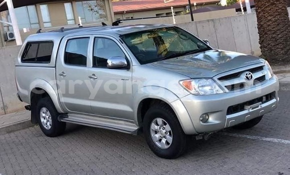 Acheter Occasion Voiture Toyota Hilux Gris à Windhoek, Namibie Acheter Occasion Voiture Toyota Hilux Gris à Windhoek, Namibie