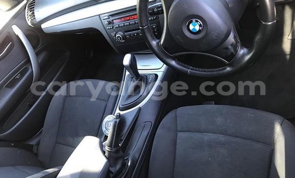Acheter Occasion Voiture BMW 1er Noir à Windhoek, Namibie Acheter Occasion Voiture BMW 1er Noir à Windhoek, Namibie