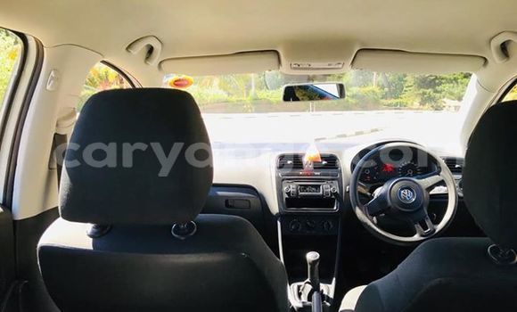 Acheter Occasion Voiture Volkswagen Polo Blanc à Windhoek, Namibie Acheter Occasion Voiture Volkswagen Polo Blanc à Windhoek, Namibie