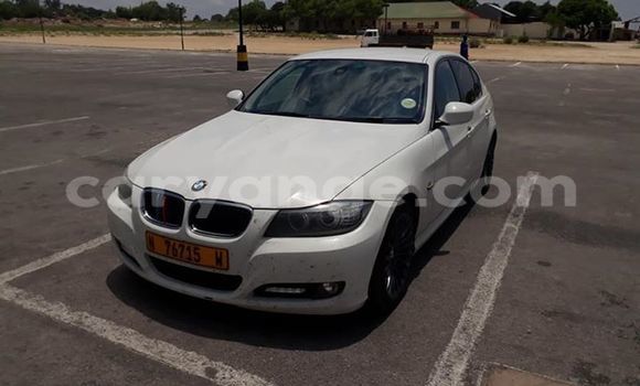 Acheter Occasion Voiture BMW 3–Series Blanc à Windhoek, Namibie Acheter Occasion Voiture BMW 3–Series Blanc à Windhoek, Namibie