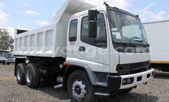 Buy Used Isuzu FTR 850 White Truck in Windhoek in Namibia
