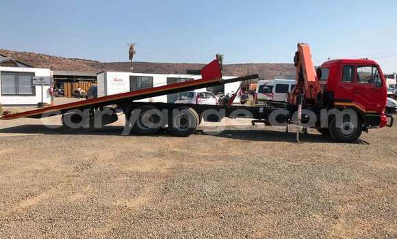 Buy Used Nissan UD Red Truck in Maltahohe in Hardap Buy Used Nissan UD Red Truck in Maltahohe in Hardap