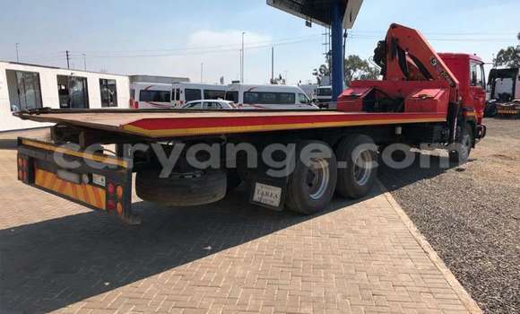 Buy Used Nissan UD Red Truck in Maltahohe in Hardap Buy Used Nissan UD Red Truck in Maltahohe in Hardap