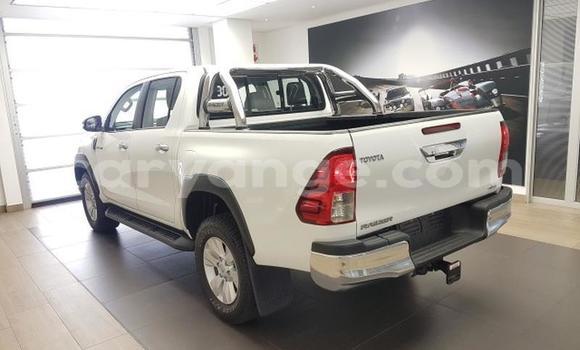 Acheter Occasion Voiture Toyota Hilux Blanc à Gobabis, Omaheke Acheter Occasion Voiture Toyota Hilux Blanc à Gobabis, Omaheke