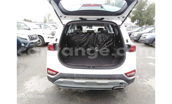 Buy Import Hyundai Santa Fe White Car in Import - Dubai in Namibia Buy Import Hyundai Santa Fe White Car in Import - Dubai in Namibia
