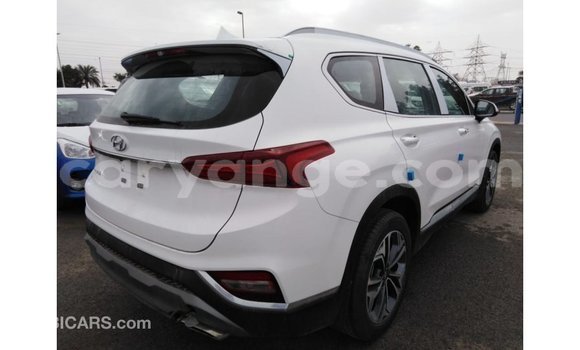 Buy Import Hyundai Santa Fe White Car in Import - Dubai in Namibia Buy Import Hyundai Santa Fe White Car in Import - Dubai in Namibia