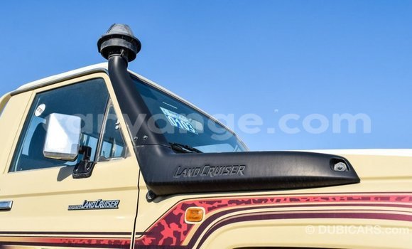 Buy Import Toyota Land Cruiser Beige Car in Import - Dubai in Namibia Buy Import Toyota Land Cruiser Beige Car in Import - Dubai in Namibia