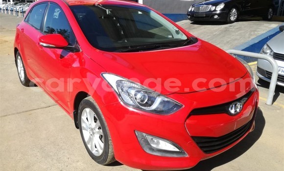 Acheter Occasion Voiture Hyundai I30 Rouge à Karasburg, Karas Acheter Occasion Voiture Hyundai I30 Rouge à Karasburg, Karas
