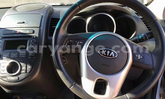 Buy Used Kia Sorento White Car in Windhoek in Namibia Buy Used Kia Sorento White Car in Windhoek in Namibia