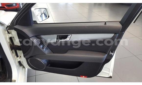 Buy Used Mercedes-Benz C–Class White Car in Swakopmund in Namibia Buy Used Mercedes-Benz C–Class White Car in Swakopmund in Namibia