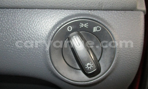 Acheter Occasion Voiture Volkswagen Polo Rouge à Windhoek, Namibie Acheter Occasion Voiture Volkswagen Polo Rouge à Windhoek, Namibie