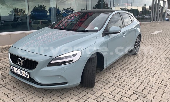 Buy Used Volvo V40 Other Car in Karasburg in Karas Buy Used Volvo V40 Other Car in Karasburg in Karas