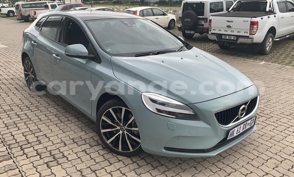 Buy Used Volvo V40 Other Car in Karasburg in Karas Buy Used Volvo V40 Other Car in Karasburg in Karas