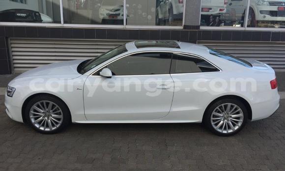 Acheter Occasion Voiture Audi A5 Blanc à Karasburg, Karas Acheter Occasion Voiture Audi A5 Blanc à Karasburg, Karas