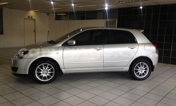 Buy Used Toyota Runx Silver Car in Windhoek in Namibia Buy Used Toyota Runx Silver Car in Windhoek in Namibia