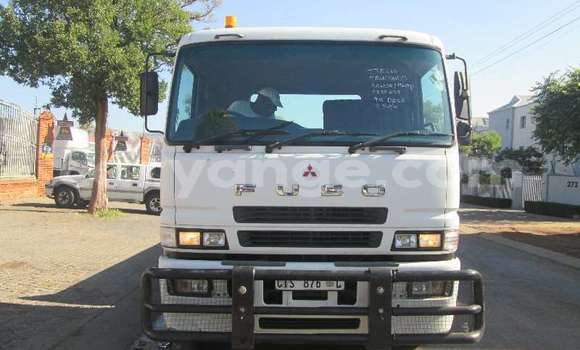 Buy Used Mitsubishi Van White Truck in Bethanien in Karas Buy Used Mitsubishi Van White Truck in Bethanien in Karas