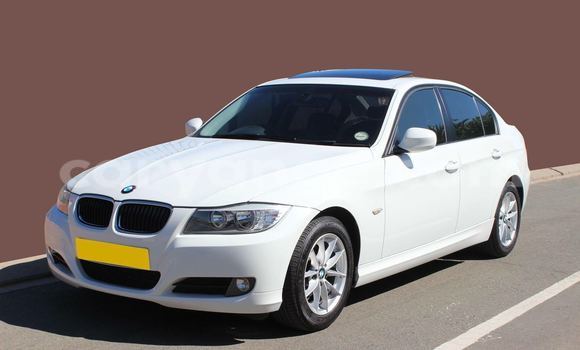 Buy Used BMW 3–Series White Car in Windhoek in Namibia