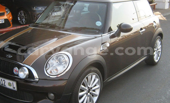 Buy Used Mini Cooper Brown Car in Windhoek in Namibia Buy Used Mini Cooper Brown Car in Windhoek in Namibia