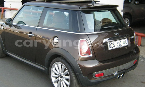 Buy Used Mini Cooper Brown Car in Windhoek in Namibia Buy Used Mini Cooper Brown Car in Windhoek in Namibia
