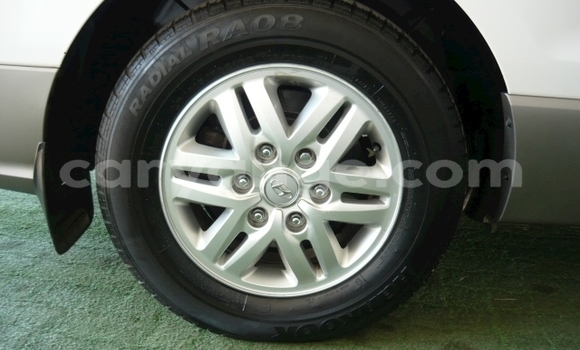 Buy Used Hyundai H1 Silver Car in Windhoek in Namibia Buy Used Hyundai H1 Silver Car in Windhoek in Namibia