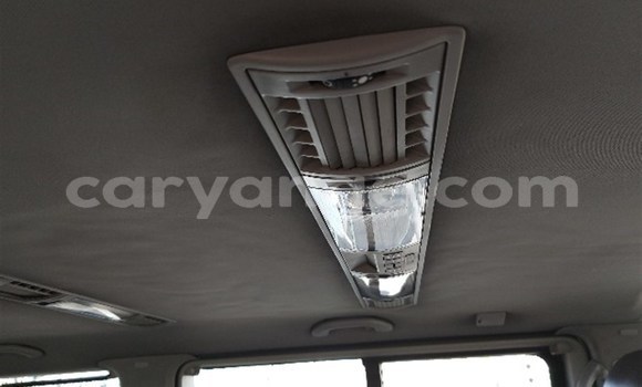 Buy Used Volkswagen Caravelle Silver Car in Windhoek in Namibia Buy Used Volkswagen Caravelle Silver Car in Windhoek in Namibia