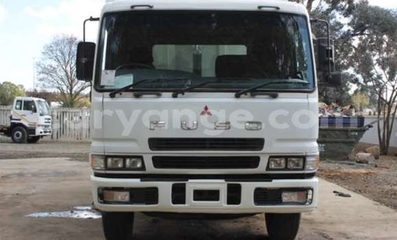 Buy Used Mitsubishi L400 White Truck in Windhoek in Namibia Buy Used Mitsubishi L400 White Truck in Windhoek in Namibia