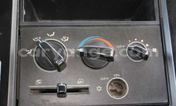 Buy Used Mitsubishi L400 White Truck in Windhoek in Namibia Buy Used Mitsubishi L400 White Truck in Windhoek in Namibia