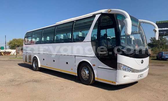 Buy Used Volvo F4 White Truck in Windhoek in Namibia