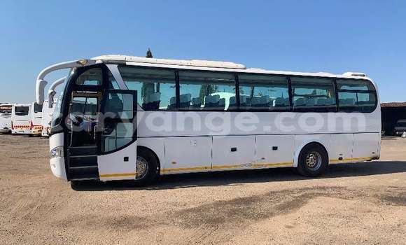 Buy Used Volvo F4 White Truck in Windhoek in Namibia Buy Used Volvo F4 White Truck in Windhoek in Namibia