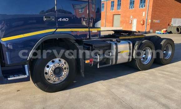 Buy Used Volvo 440 Blue Car in Windhoek in Namibia Buy Used Volvo 440 Blue Car in Windhoek in Namibia