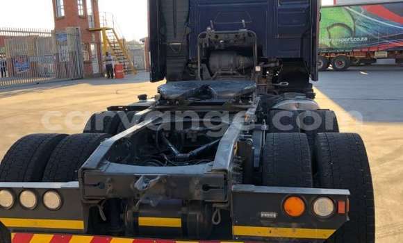 Buy Used Volvo 440 Blue Car in Windhoek in Namibia Buy Used Volvo 440 Blue Car in Windhoek in Namibia