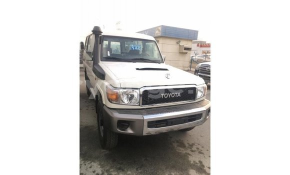 Buy Import Toyota Land Cruiser White Car in Import - Dubai in Namibia Buy Import Toyota Land Cruiser White Car in Import - Dubai in Namibia