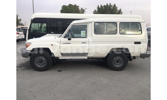 Buy Import Toyota Land Cruiser White Car in Import - Dubai in Namibia Buy Import Toyota Land Cruiser White Car in Import - Dubai in Namibia