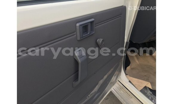 Buy Import Toyota Land Cruiser White Car in Import - Dubai in Namibia Buy Import Toyota Land Cruiser White Car in Import - Dubai in Namibia